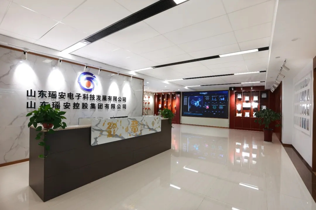 640.webp (1).jpg 640.webp (1).jpg