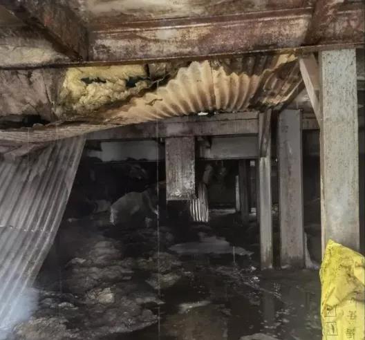 粉塵爆炸現(xiàn)場.jpg 粉塵爆炸現(xiàn)場.jpg